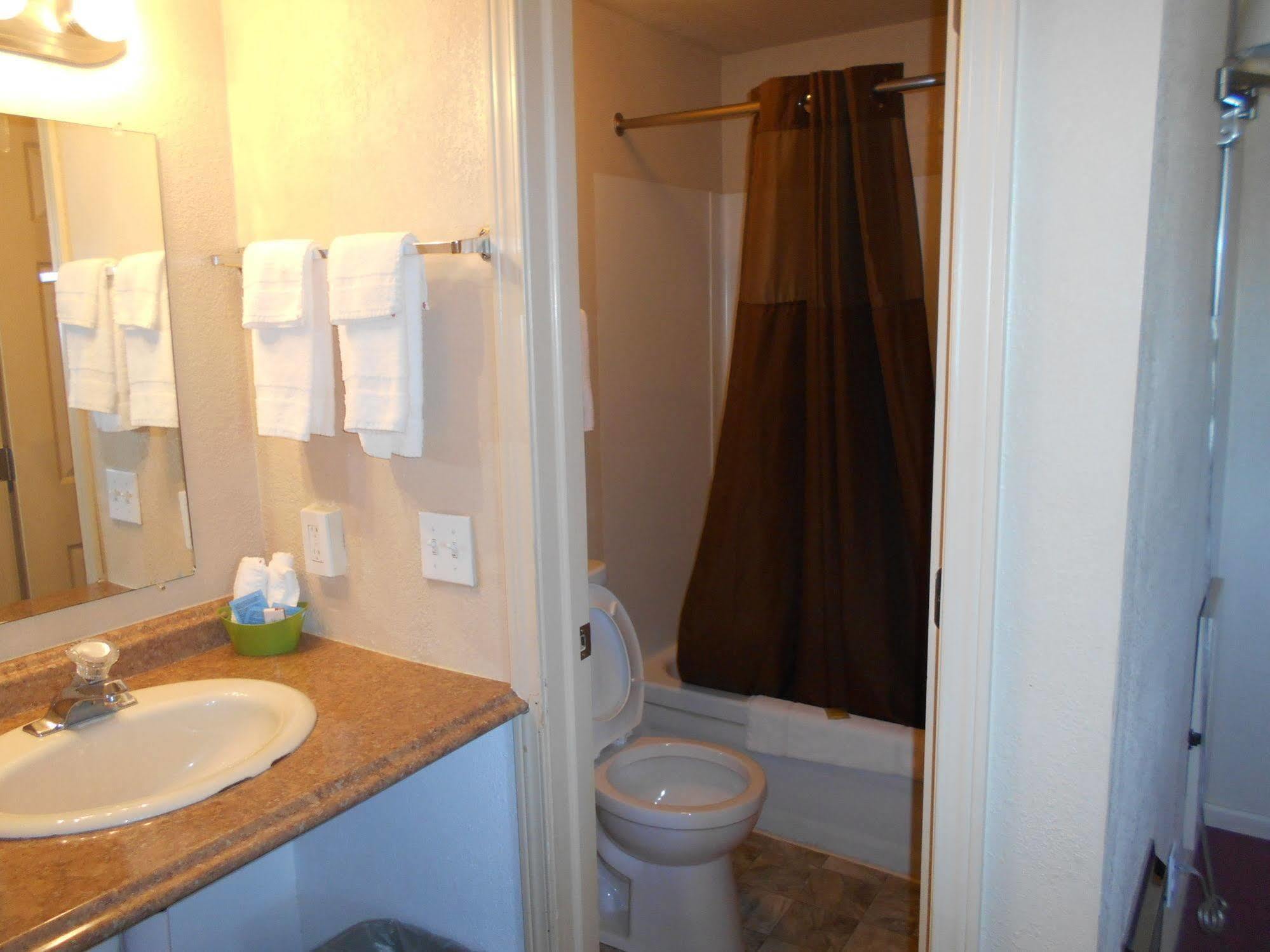 Super Saver Inn Sheridan Luaran gambar